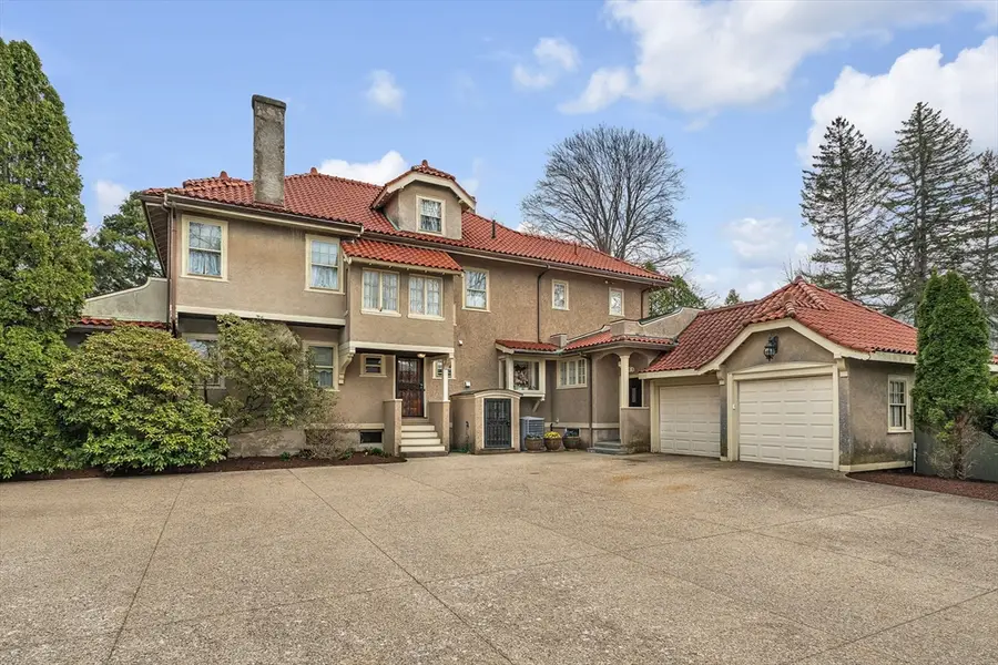 131 Fair Oaks Park, Needham, MA 02492 - #2