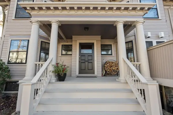 192 Upland Rd, Cambridge, MA 02140