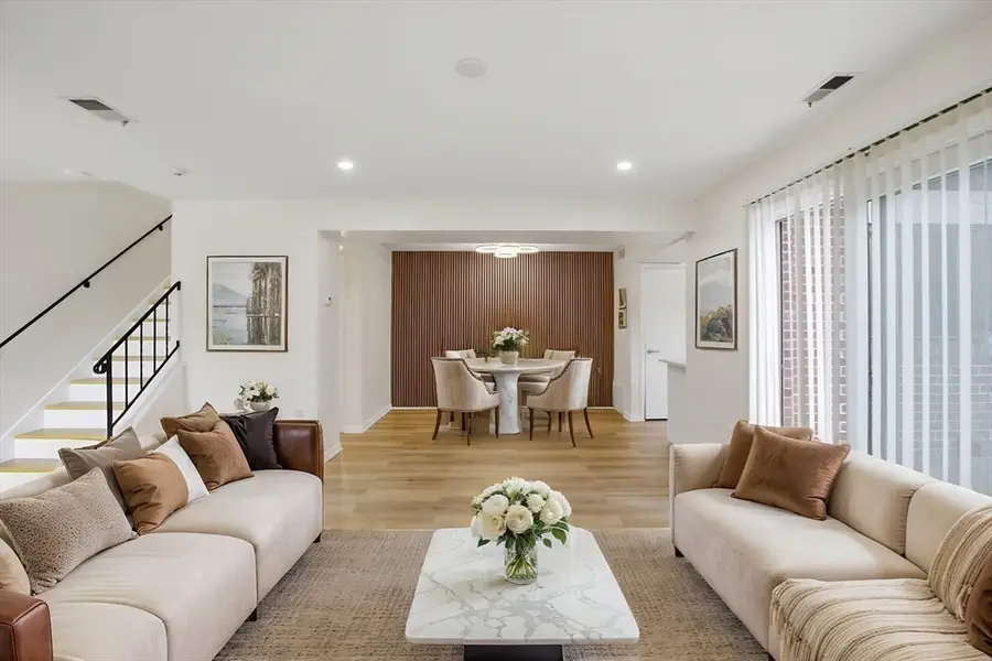 82 Bailey St #82, Stoughton, MA 02072 - #3