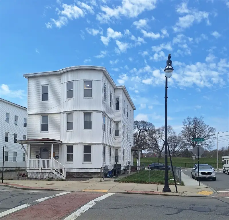 246 Millbury St, Worcester, MA 01610 - #2