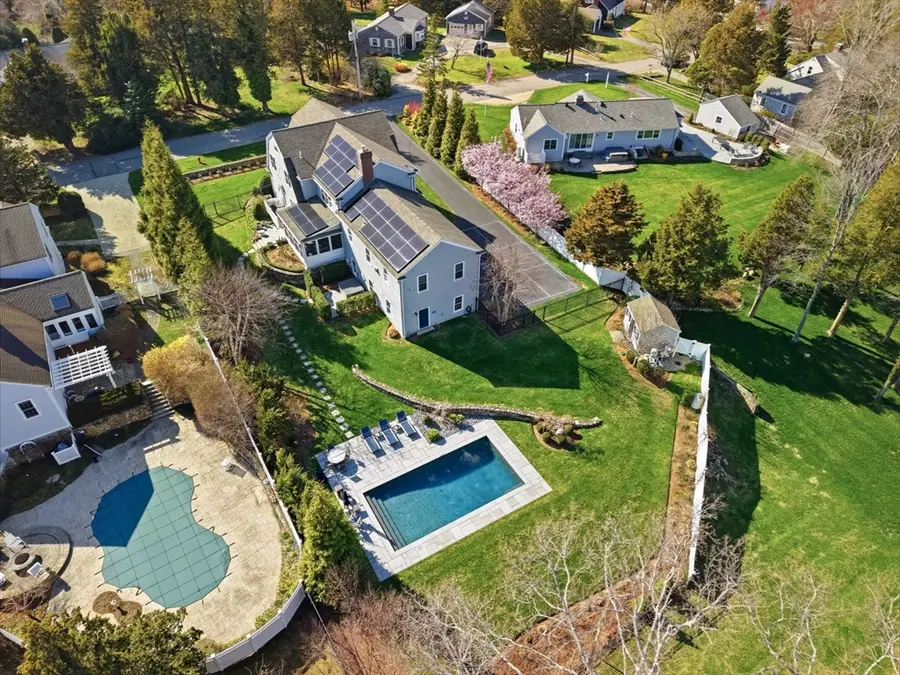 10 Loring Ave, Kingston, MA 02364 - #2