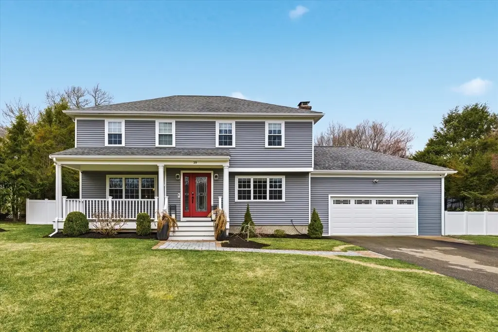 39 Peartree Dr, Westwood, MA 02090 - #1