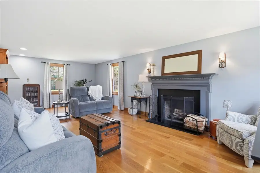 23 Olde Farm Road, South Easton, MA 02375 - #3