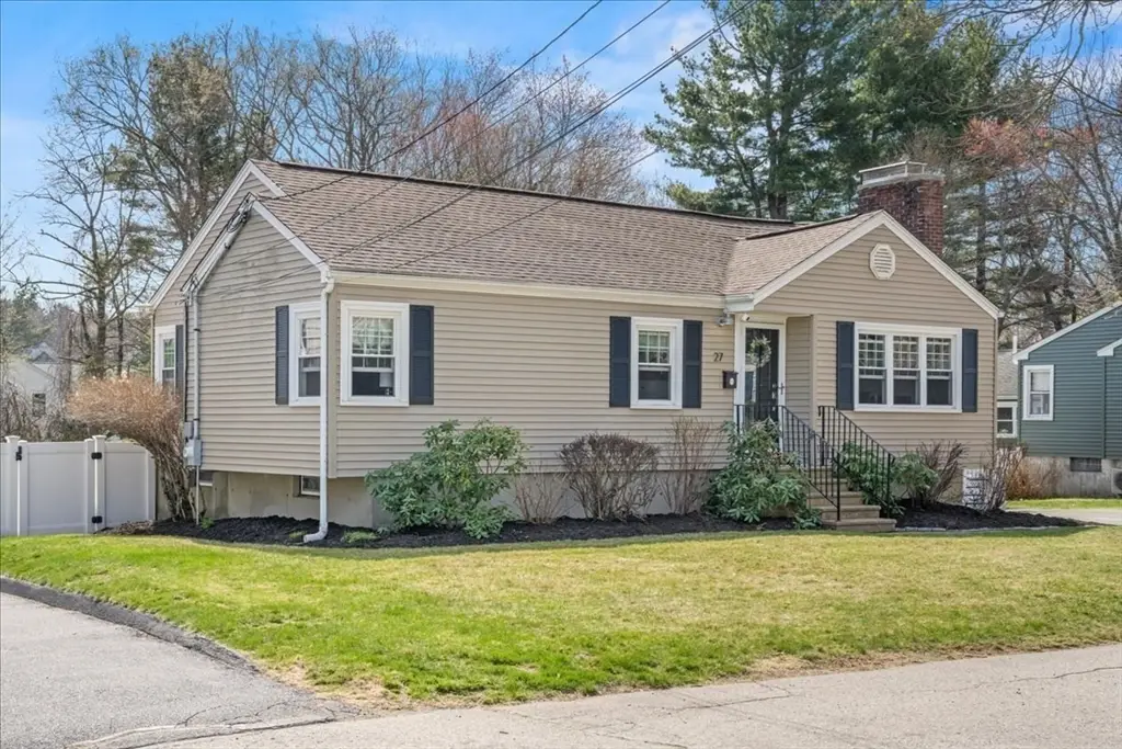 27 Bruce Ave, Shrewsbury, MA 01545 - #1