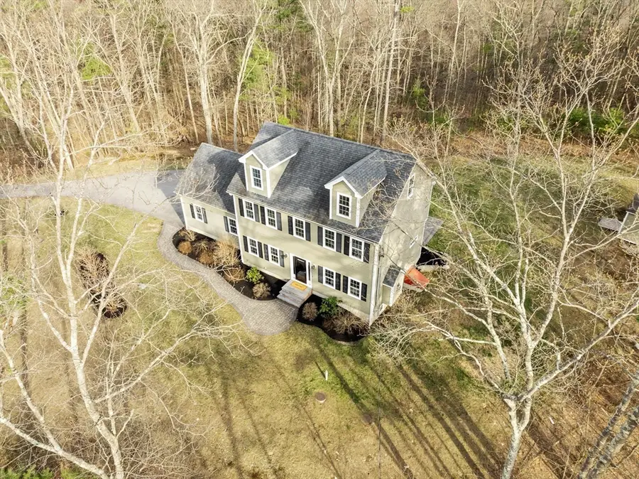 149 Long Hill Rd, Bolton, MA 01740 - #2