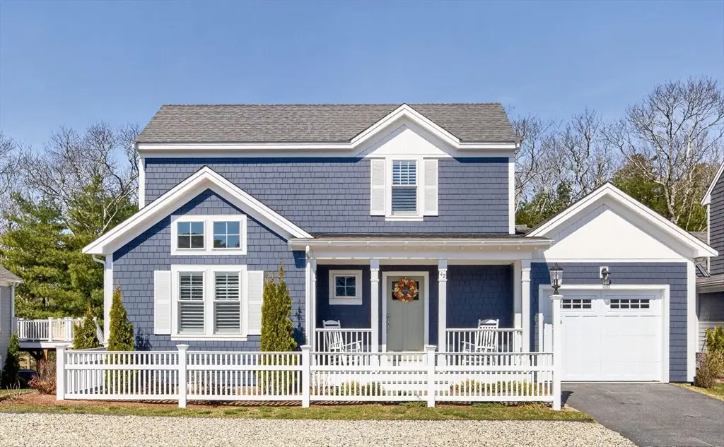 42 Cobblestone Cir, Mashpee, MA 02649 - #1