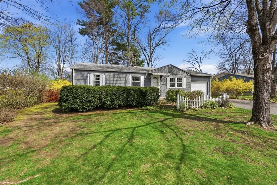 135 Pine Acre Road, Springfield, MA 01129 - #3