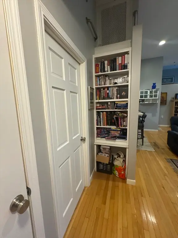 40 School #10, Haverhill, MA 01830