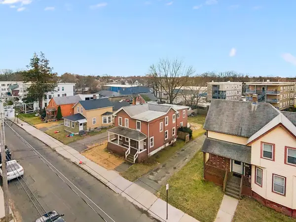 28 Maple Street, Chicopee, MA 01020