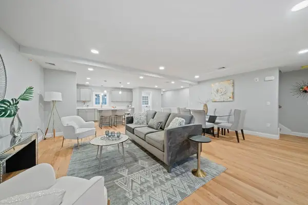 10 Simmonds #10, Randolph, MA 02368