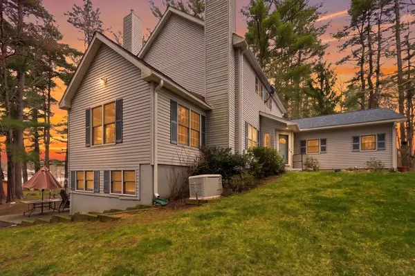 37 Thompson Pond Rd, Spencer, MA 01562