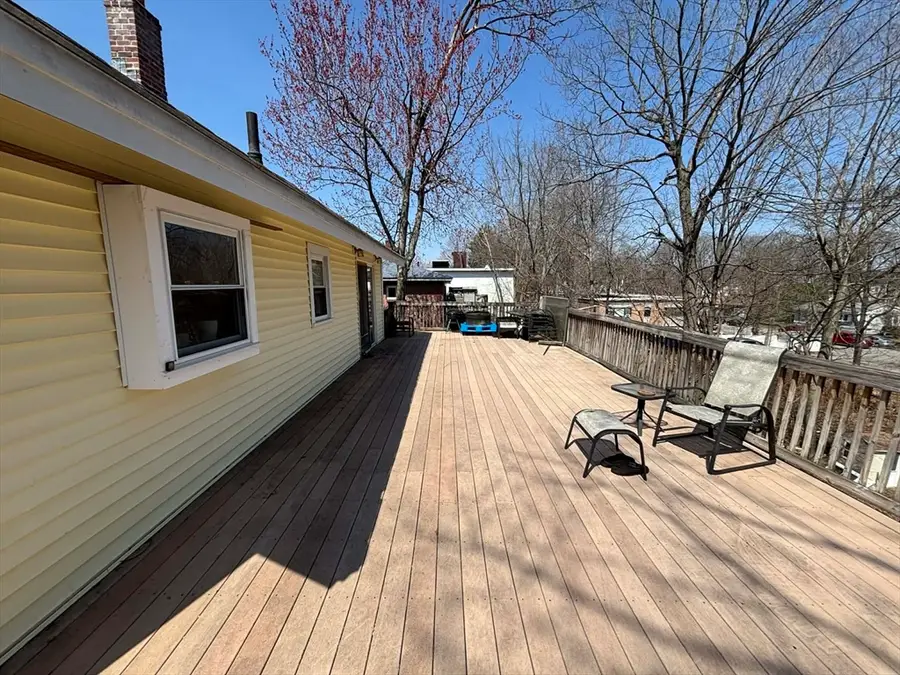 148 Pond St, Leominster, MA 01453 - #2