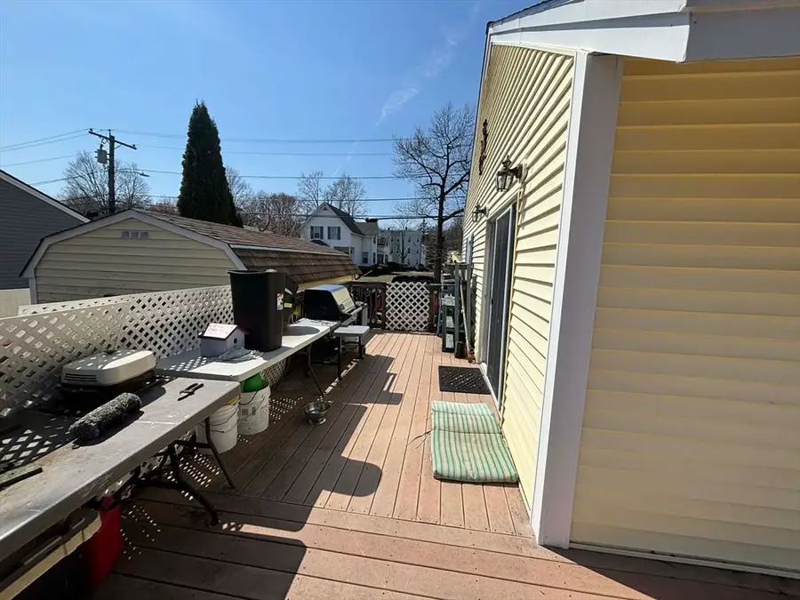 148 Pond St, Leominster, MA 01453 - #3