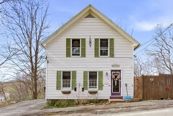 13 Keyes St, Warren, MA 01083