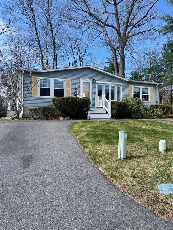 5 Crabapple Circle, Rockland, MA 02370 - #1