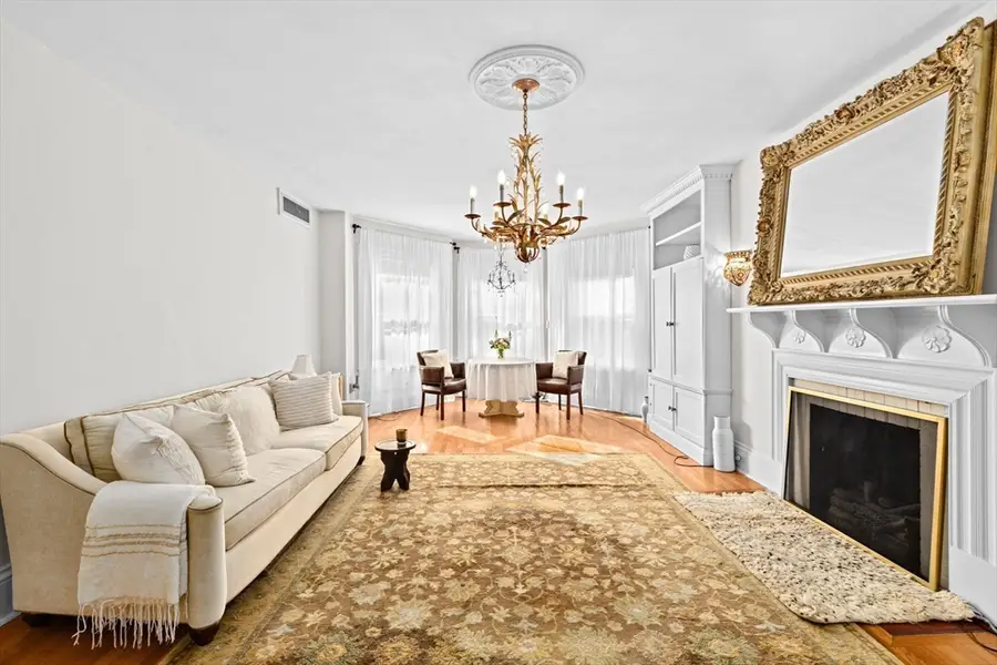 302 Commonwealth Ave. #E, Boston, MA 02115 - #2