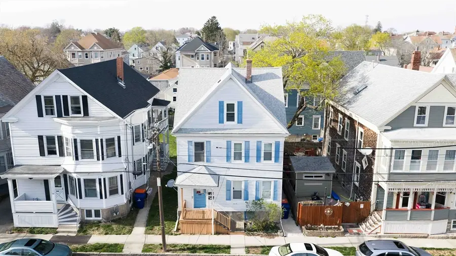 107 Robeson St, New Bedford, MA 02740 - #3