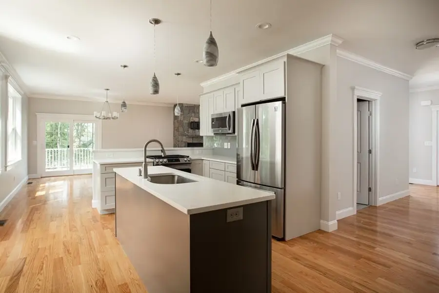 5 Julia Lane, Mansfield, MA 02702 - #3