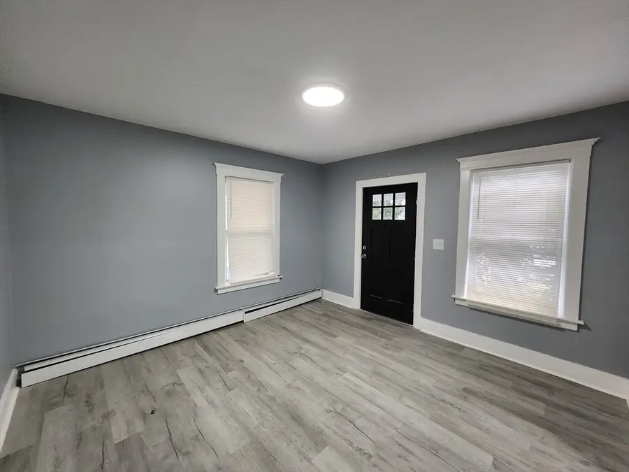 36 Litchfield Ave, Southbridge, MA 01550 - #2