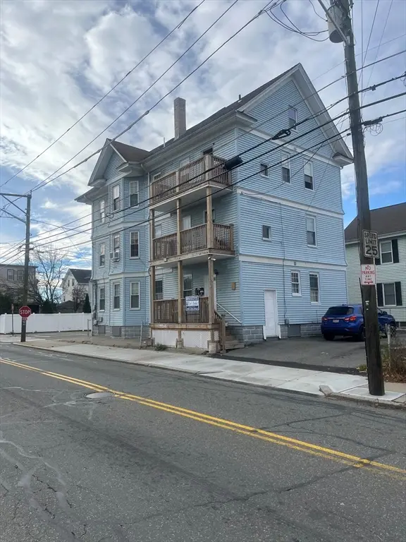 41 Yale Ave, Providence, RI 02908
