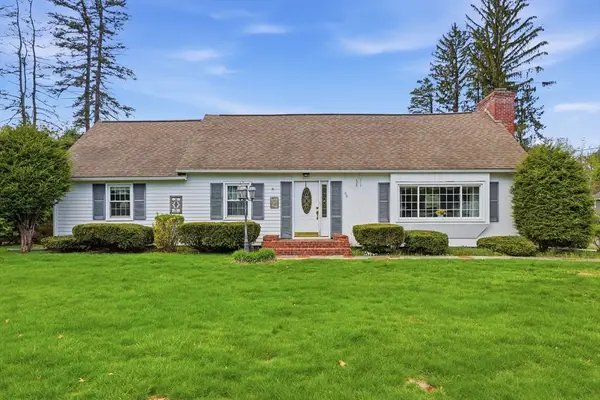 96 Silver St, Agawam, MA 01001