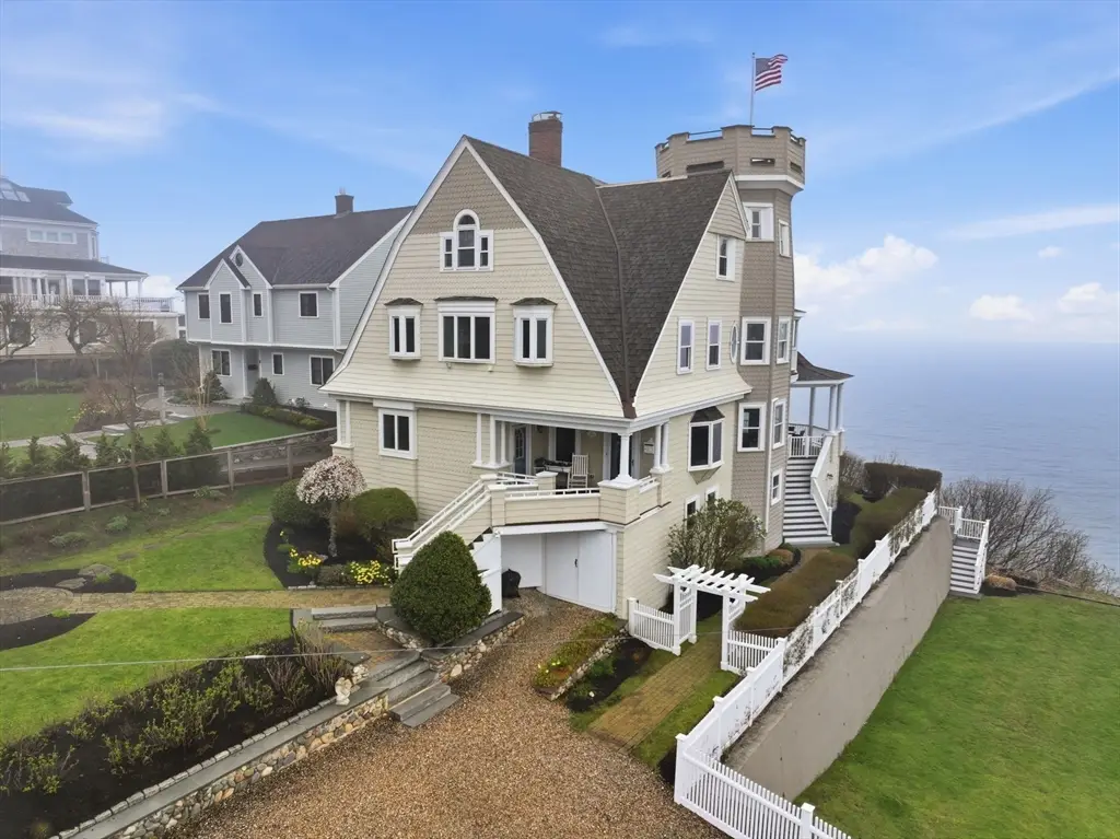 2 Bluff Rd, Hull, MA 02045 - #1