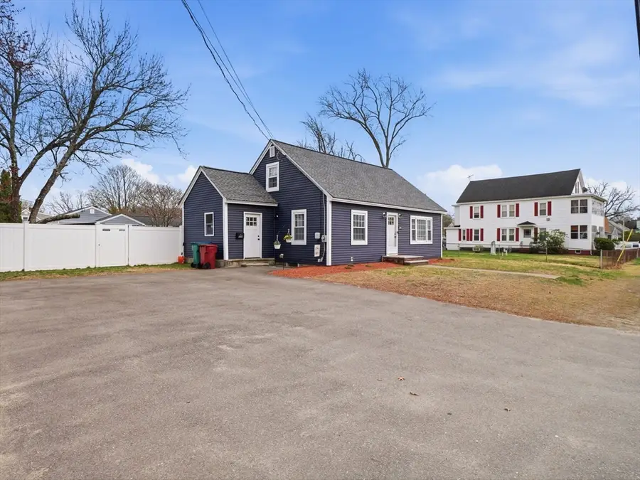 330 Woburn St, Lowell, MA 01852 - #3