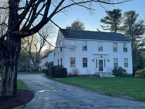 6 Church St, West Boylston, MA 01583