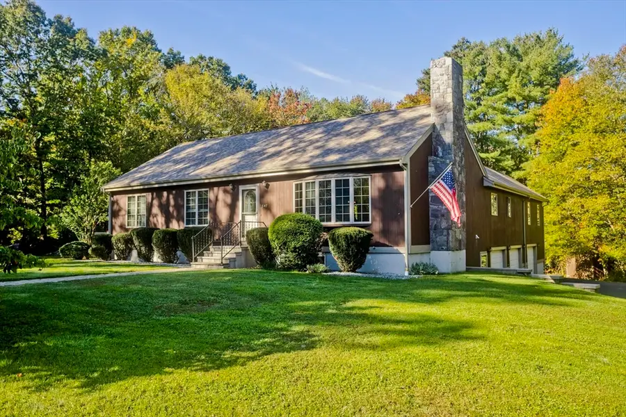 547 Berkley St, Berkley, MA 02779 - #3