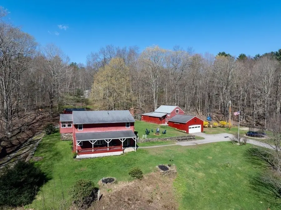 49 Fitzgerald Rd, Charlton, MA 01507 - #3