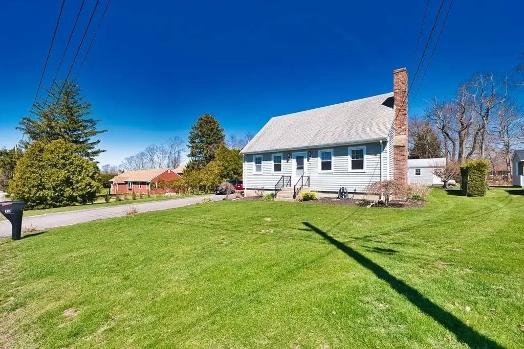 70 River Road, Somerset, MA 02726 - #1