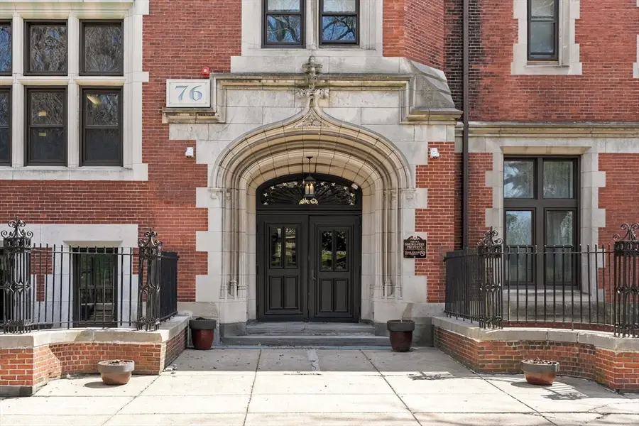 76 Elm Street #PH 404, Boston, MA 02130 - #2