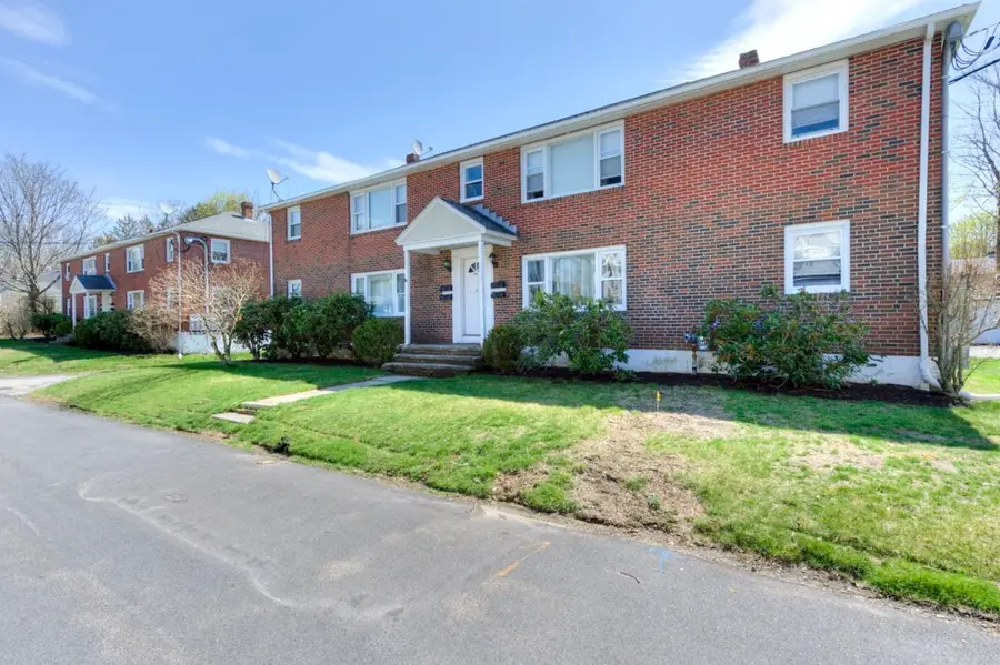 10 Vecchia St #C, Webster, MA 01570 - #3