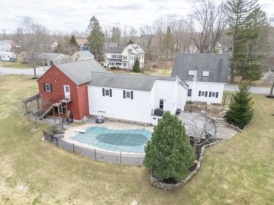 9-11 Heald St, Pepperell, MA 01463 - #2