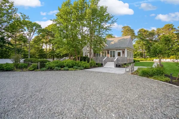 471 West Tisbury Road, Edgartown, MA 02539