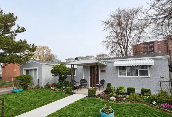 2 Porter Ave, Revere, MA 02151