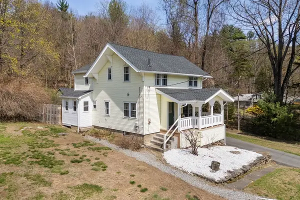 87 Highland Avenue, Russell, MA 01071