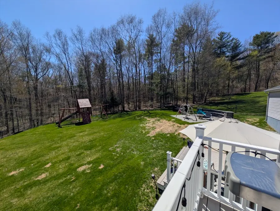 7 Nelson Rd, Charlton, MA 01507 - #3