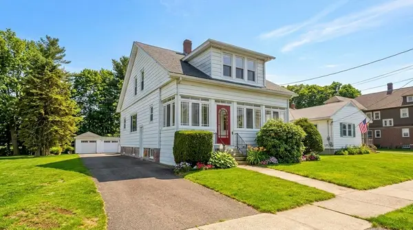 59 Ellerton St, Chicopee, MA 01020