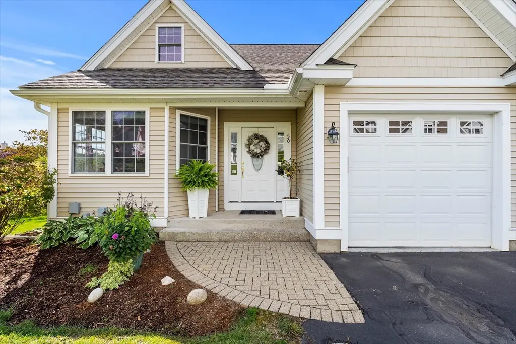 123 Carrington Ln #123, Uxbridge, MA 01569 - #1