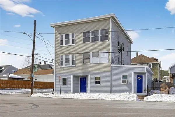 538 Wood Ave, Woonsocket, RI 02895