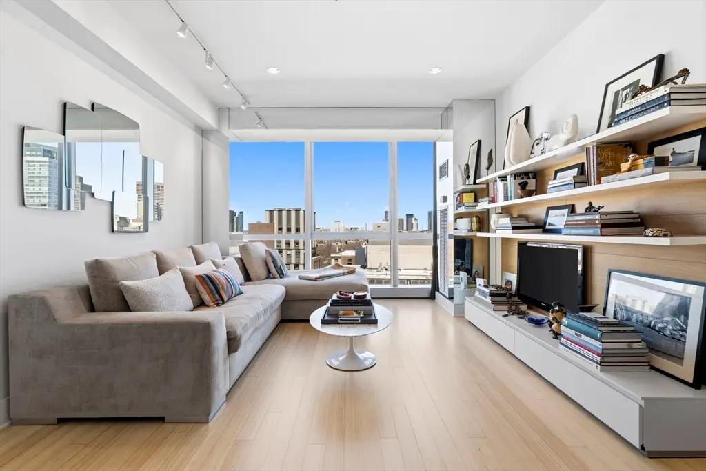 110 Stuart St #17D, Boston, MA 02116 - #1