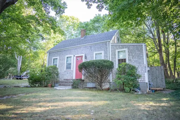 1825 Main St, Barnstable, MA 02668