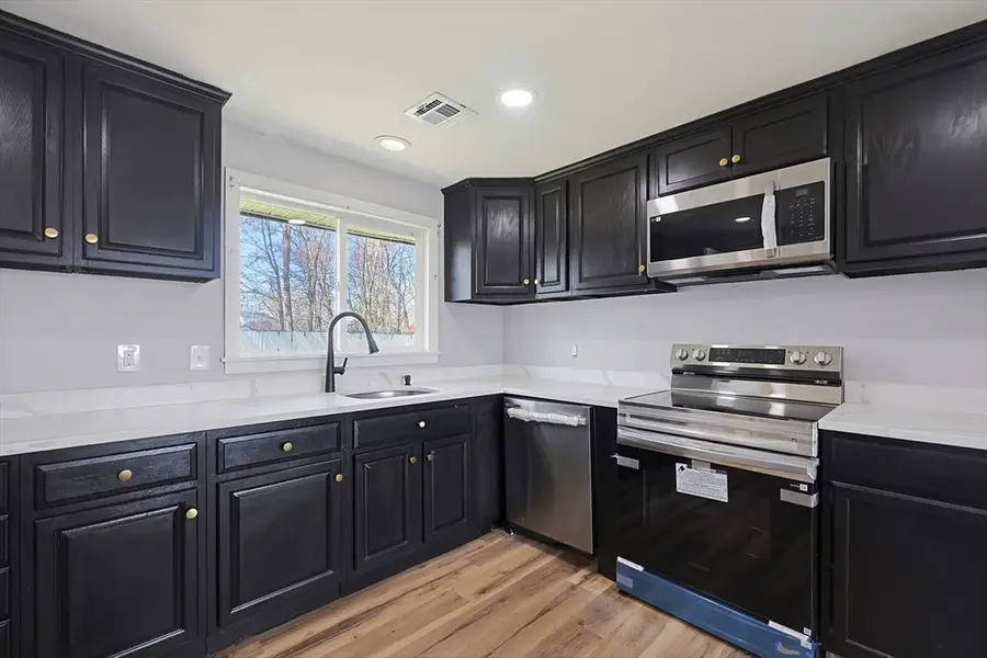 690 N Quincy St, Brockton, MA 02302 - #2