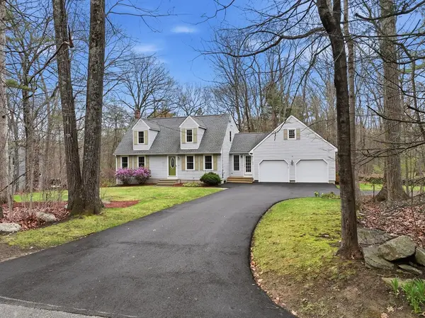 292 Cedar St, Sturbridge, MA 01518