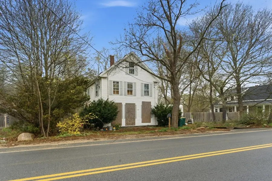 147 Plymouth St, Carver, MA 02330 - #3