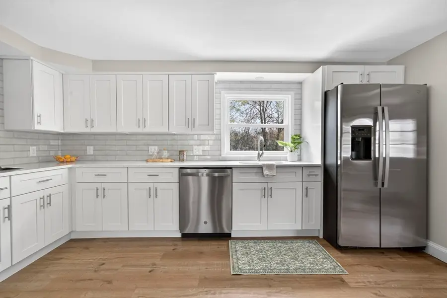 10 Oak Pond Ave, Millbury, MA 01527 - #3