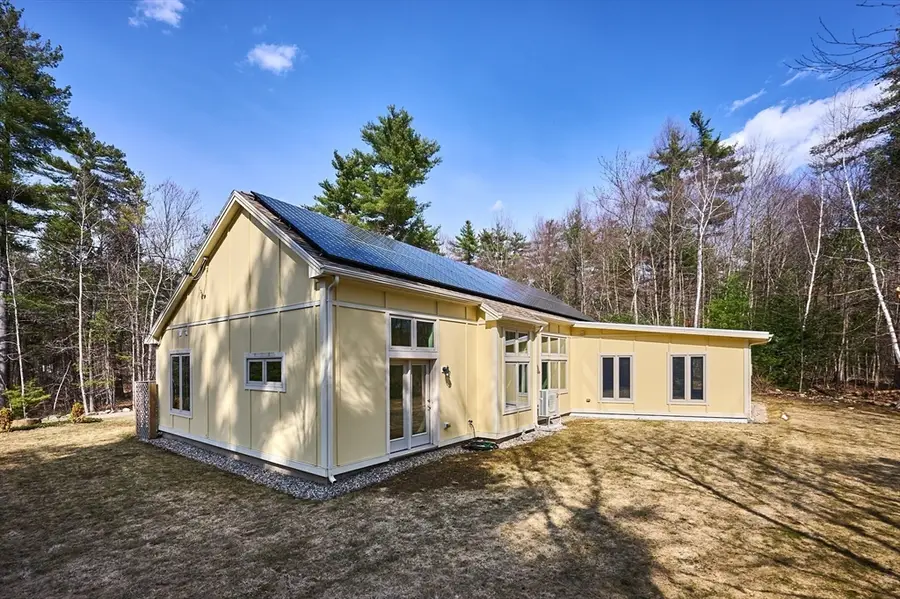 471 Flat Hills Rd, Amherst, MA 01002 - #3