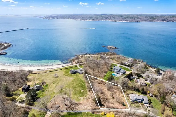 5 Elm Avenue, Gloucester, MA 01930