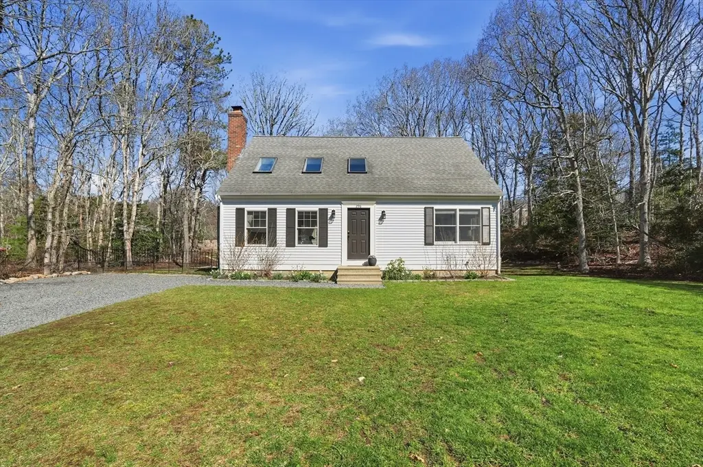 296 Meiggs Backus Rd, Sandwich, MA 02563 - #1